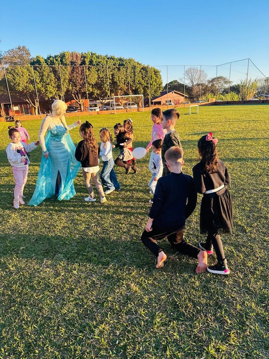 Recreação infantil em família
